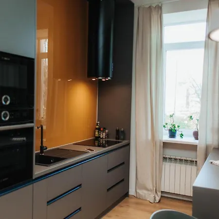 під дубом- Under The Oak Апартаменти Львів