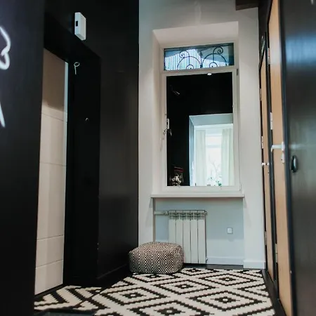 Апартаменти під дубом- Under The Oak *