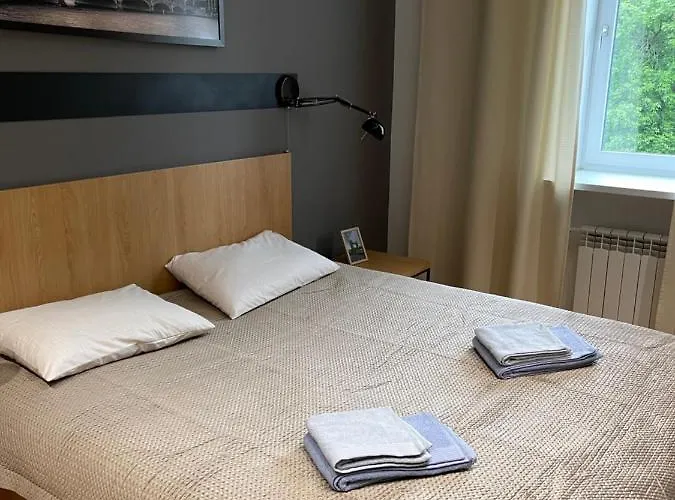 під дубом- Under The Oak Апартаменты