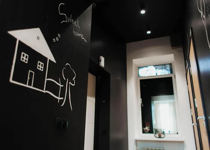 під дубом- Under The Oak Апартаменты Львов