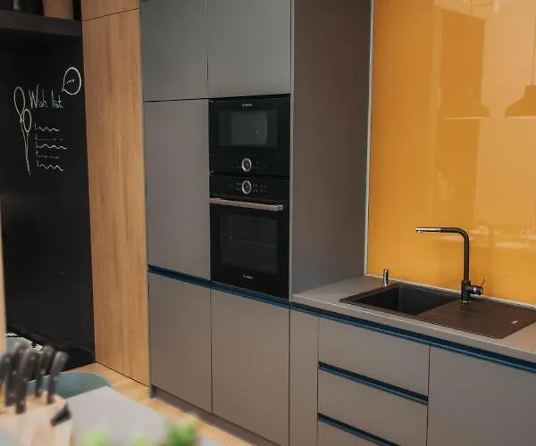 під дубом- Under The Oak * Львов