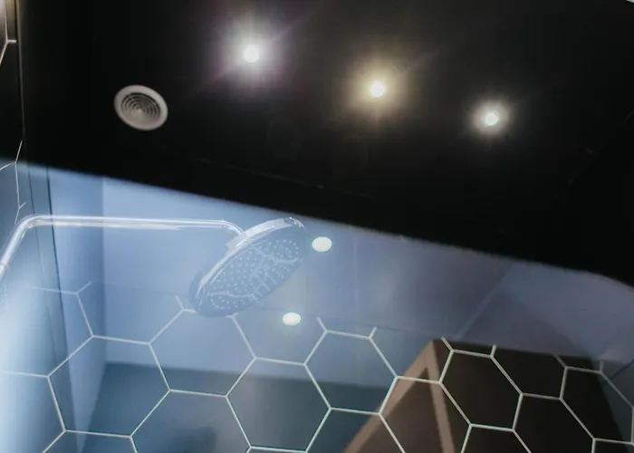 під дубом- Under The Oak Апартаменты *